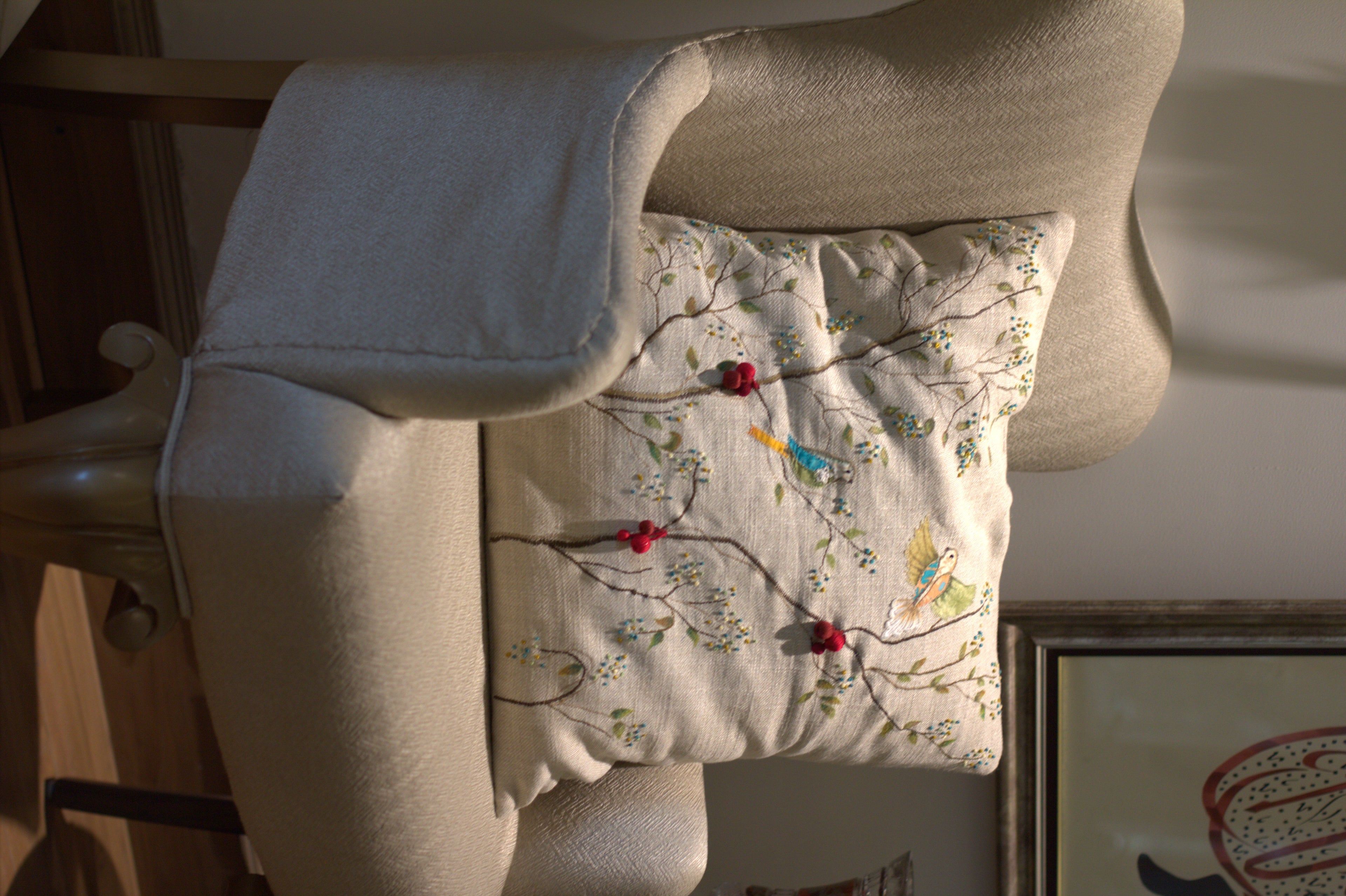 Cushion 8